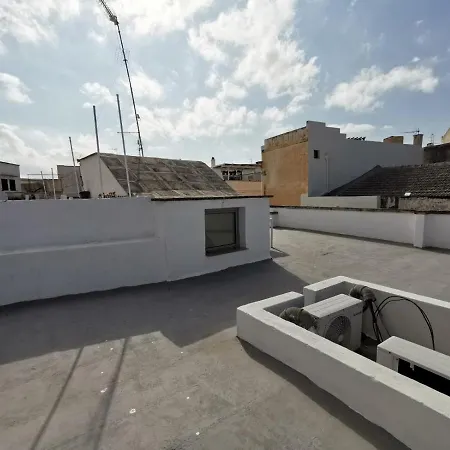 Eureka Apartment *